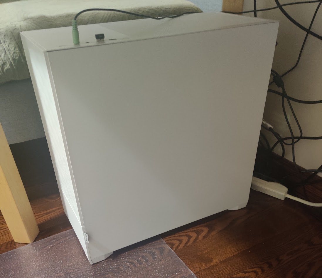 White Fractal Design PC build